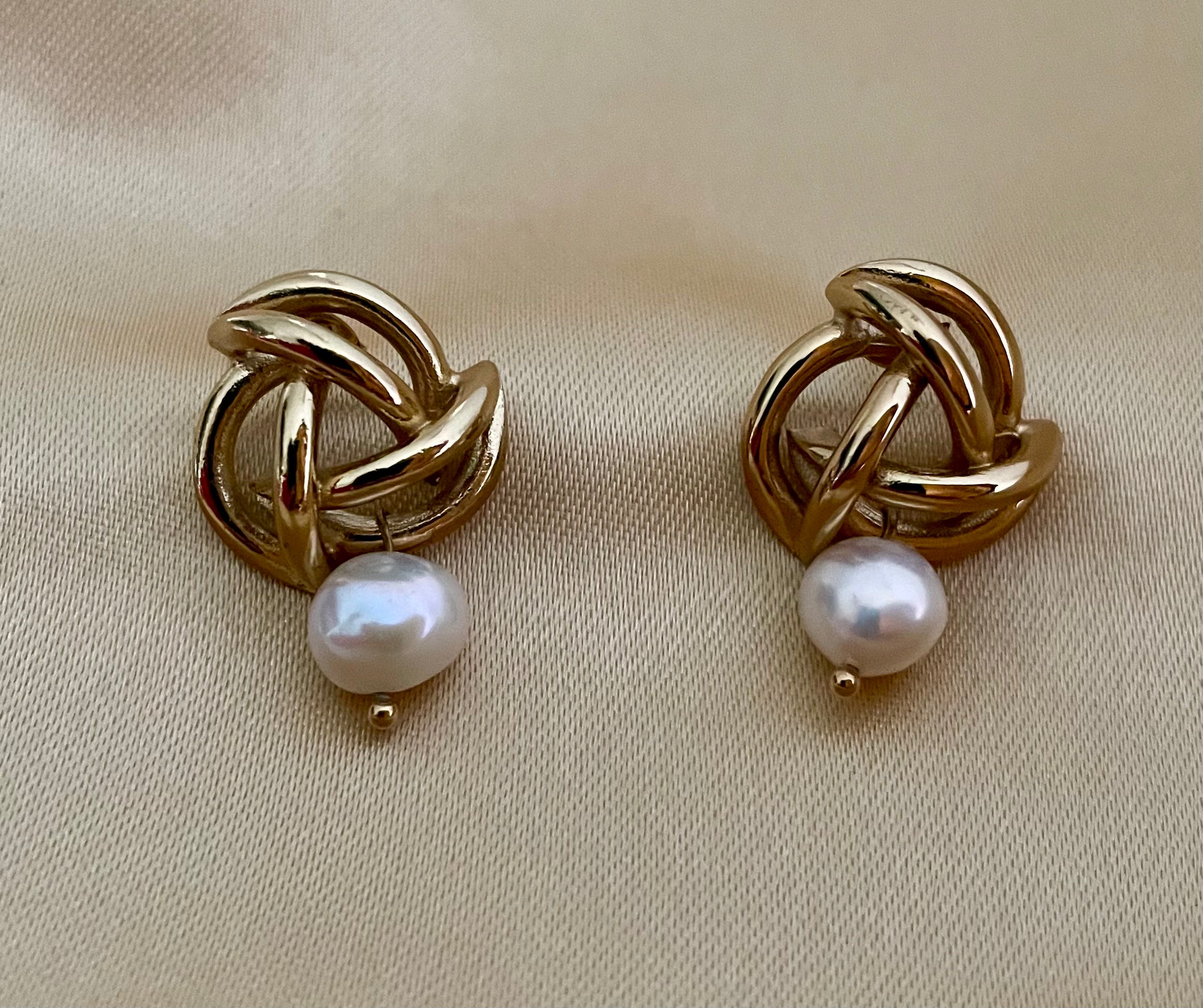 Earrings Noura - Baroque Freshwater Pearls