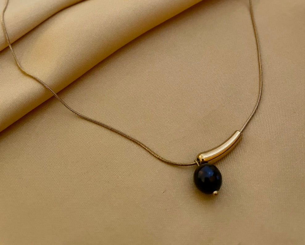 Necklace Candace - Freshwater Pearl