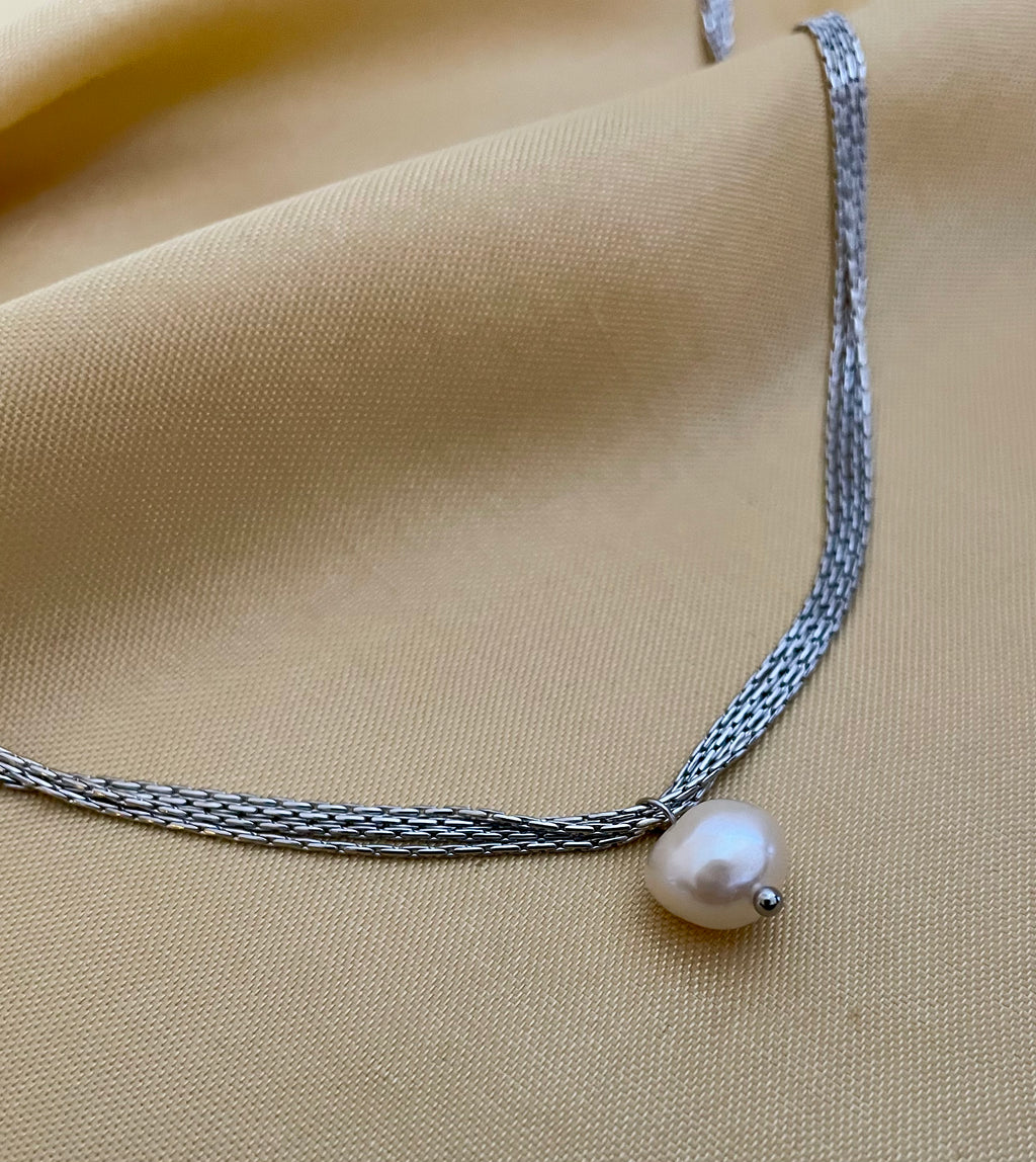 Women's minimalist jewelry: AAA grade baroque white pearl necklace on a delicate multi-strand silver chain